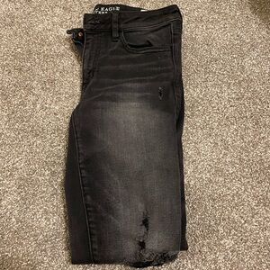 American Eagle ripped jegging